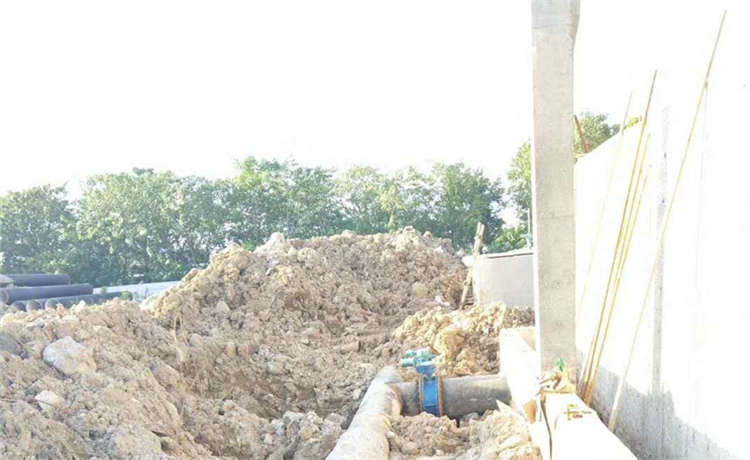 鋼材場鋼護(hù)筒廠家，鋼材場排水螺旋鋼管，鋼材場2000mm螺旋焊管，鋼材場Q355BH型鋼