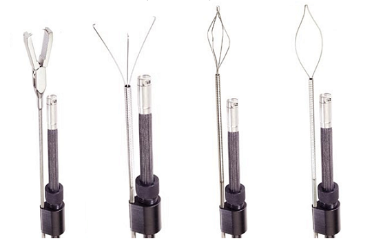 使用工業視頻內窺鏡抓取設備內部異物